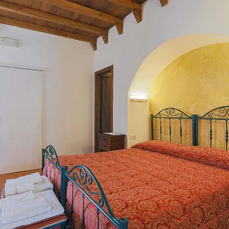 Masseria Casina Vitale 3* Ceglie Messapica