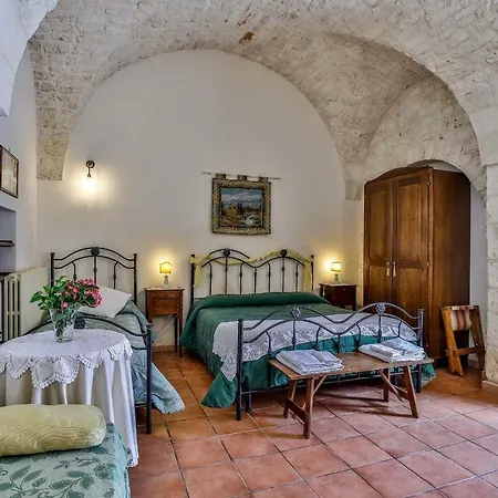 Hotel Masseria Casina Vitale 3*