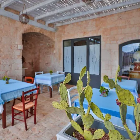 Masseria Casina Vitale 3* Ceglie Messapica